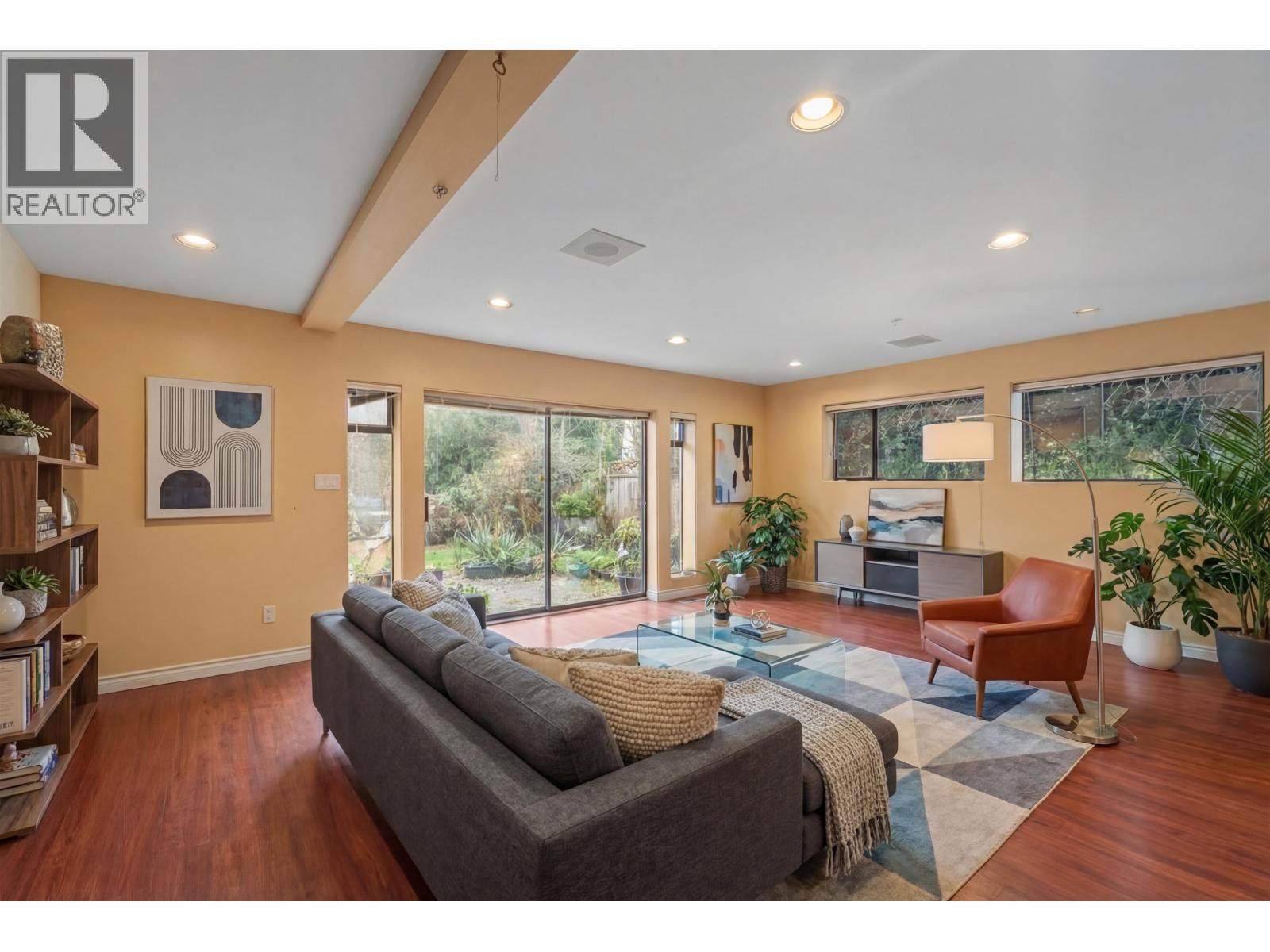 2490 Westhill Court, West Vancouver, British Columbia  V7S 3A5 - Photo 34 - R3080986