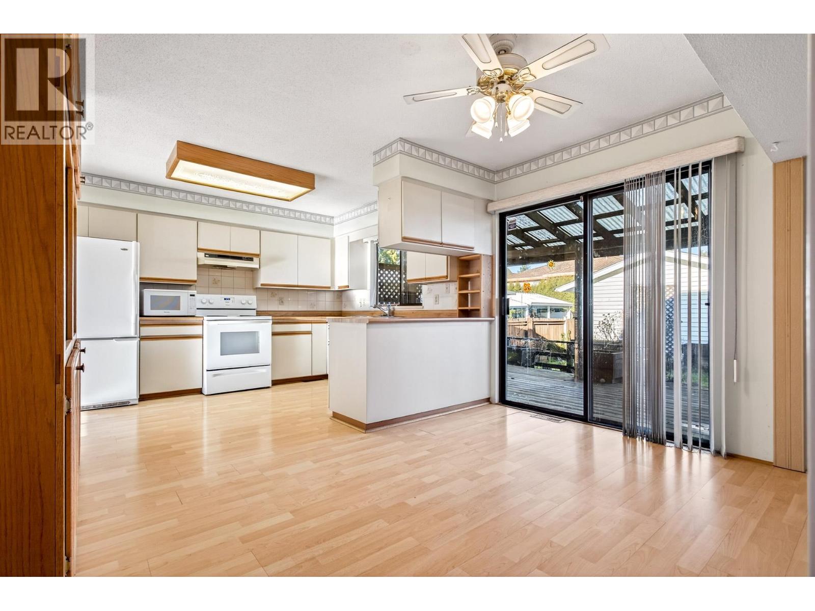 1347 Cornell Avenue, Coquitlam, British Columbia  V3J 2Z8 - Photo 12 - R3080989