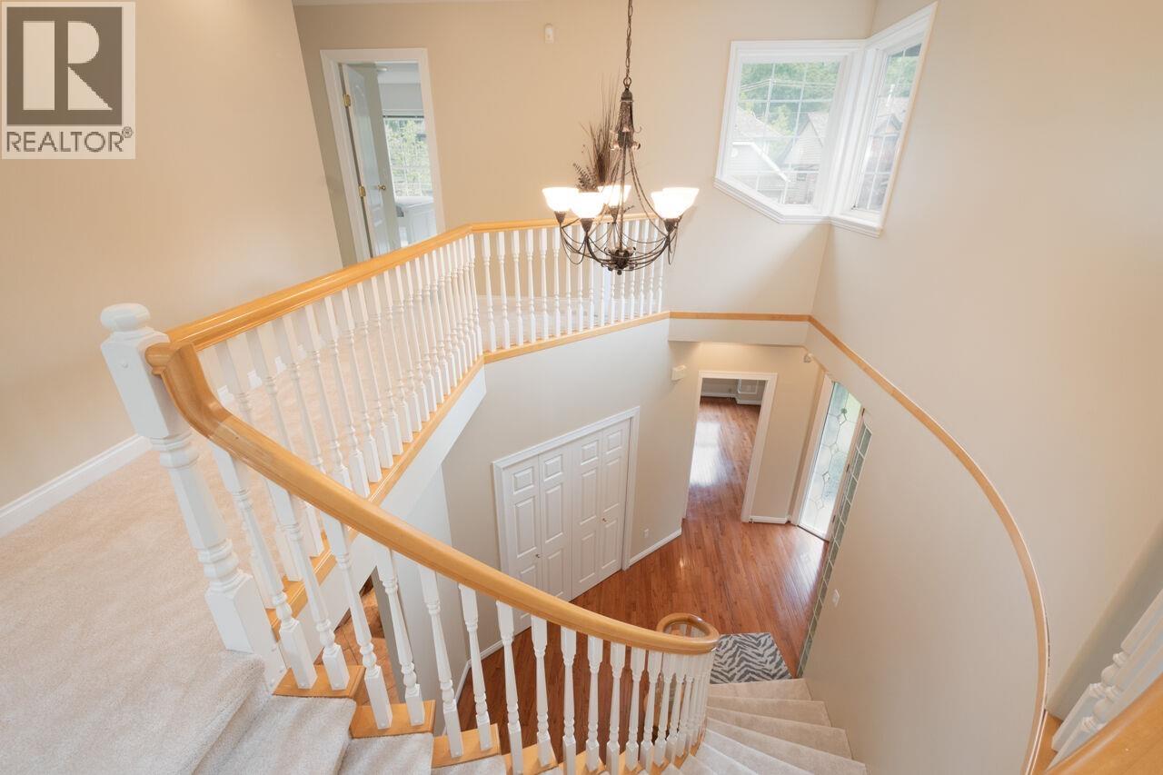 1273 Eldon Road, North Vancouver, British Columbia  V7R 1T5 - Photo 14 - R3080992