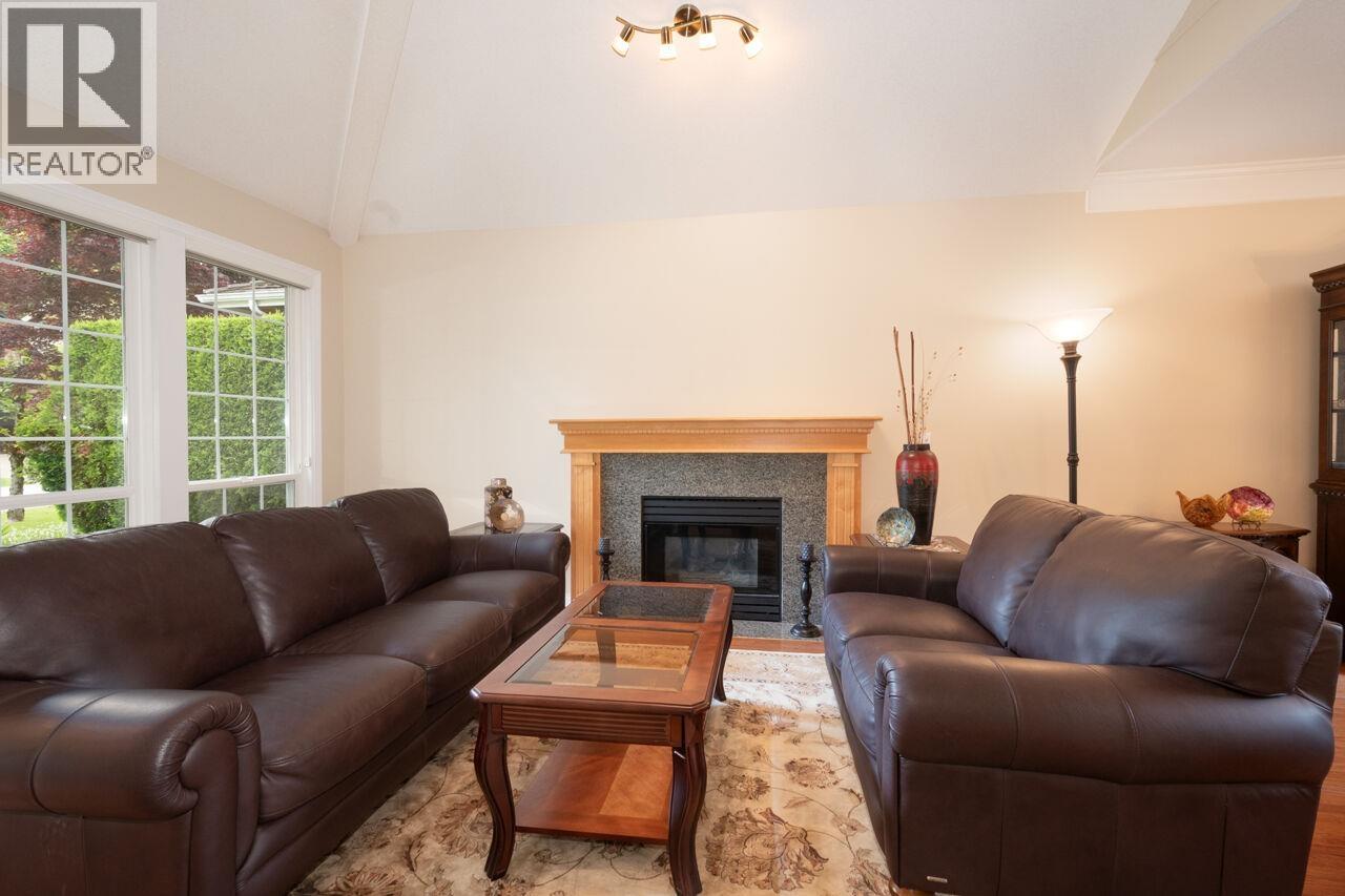 1273 Eldon Road, North Vancouver, British Columbia  V7R 1T5 - Photo 4 - R3080992