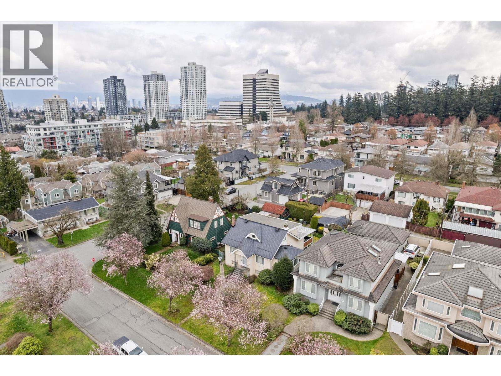 5878 Arlington Street, Vancouver, British Columbia  V5R 4N3 - Photo 8 - R3081003