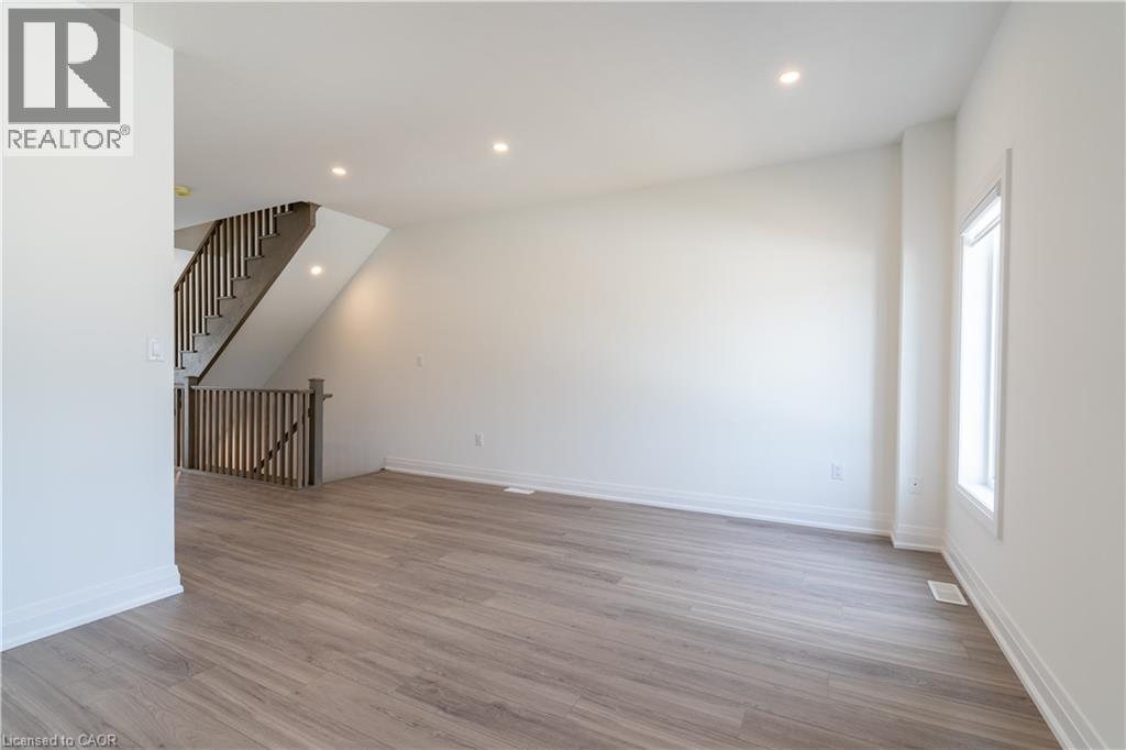 15 Raspberry Lane, Mount Hope, Ontario  L0R 1W0 - Photo 5 - 40798666