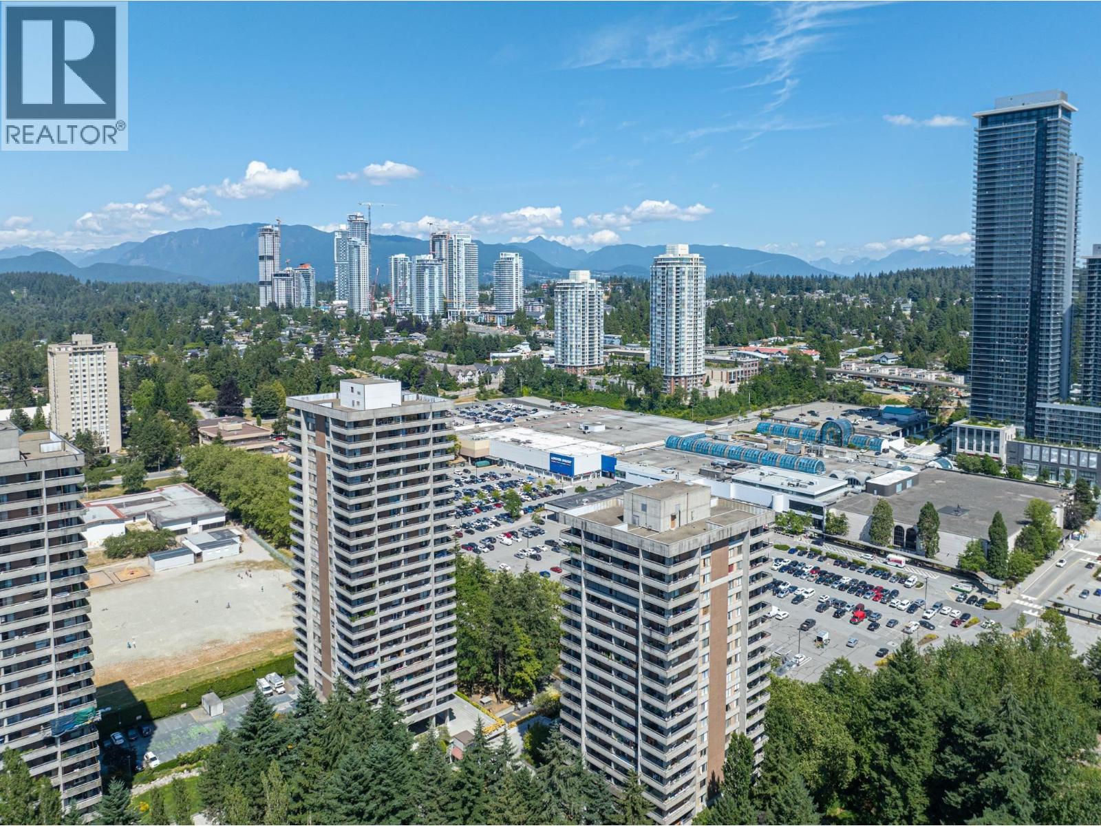 2206 3771 Bartlett Court, Burnaby, British Columbia  V3J 7G8 - Photo 11 - R3080545