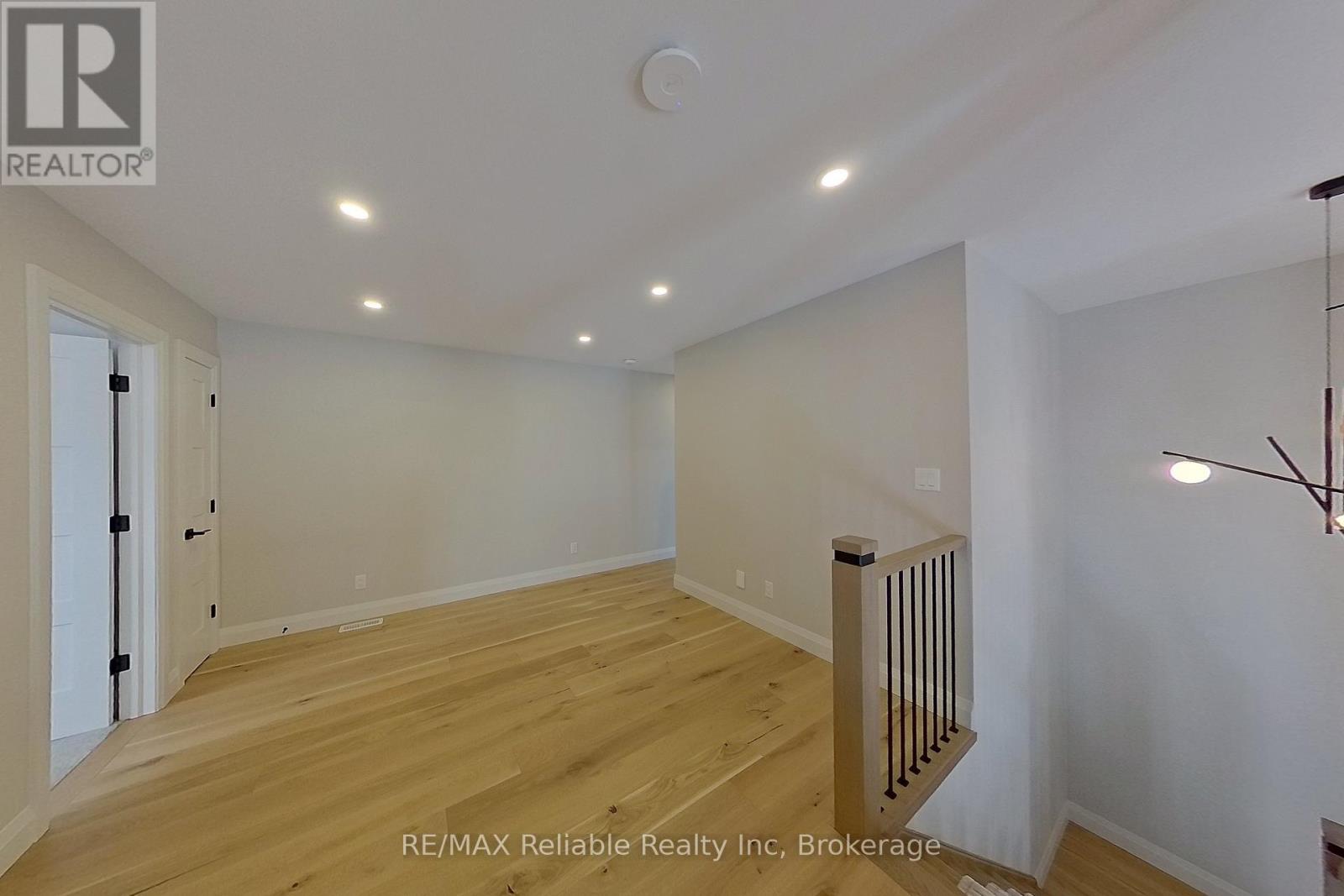 Photo 27 of 46 for 73590 Irene Crescent