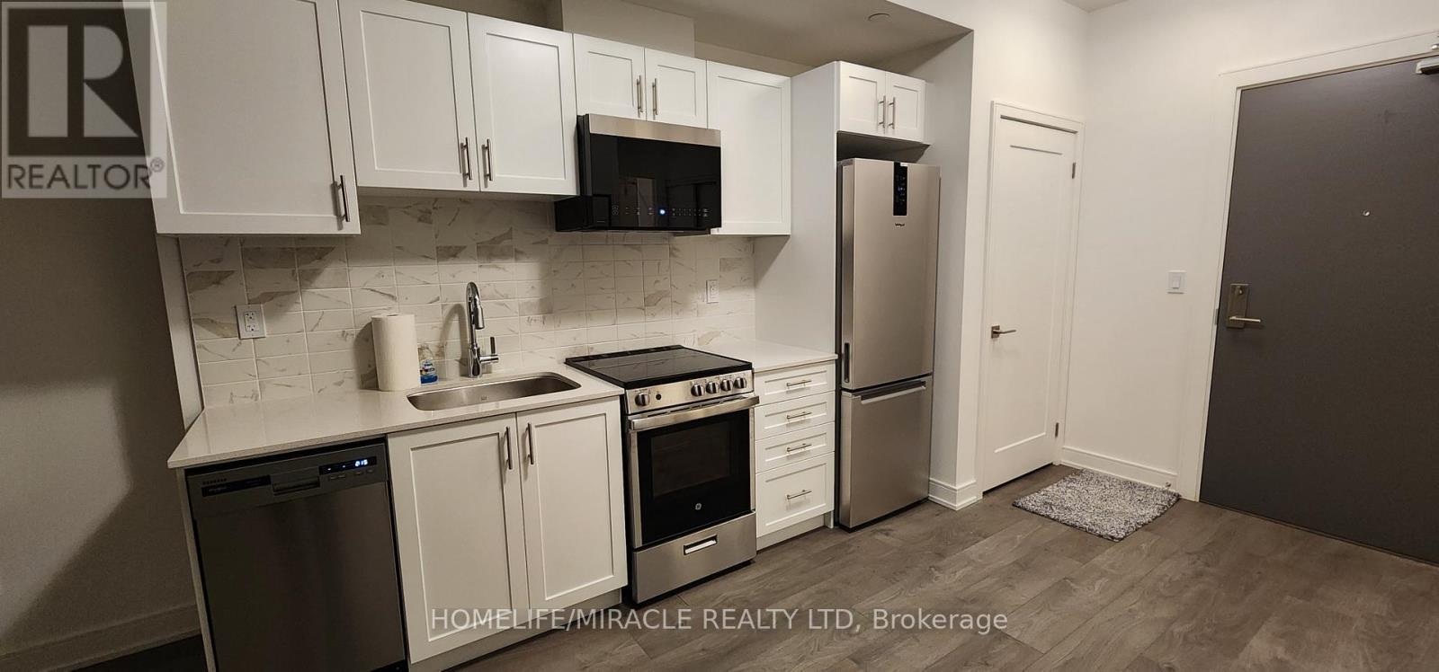 A1005 - 705 Davis Drive, Newmarket, Ontario  L3Y 0J1 - Photo 5 - N12703718