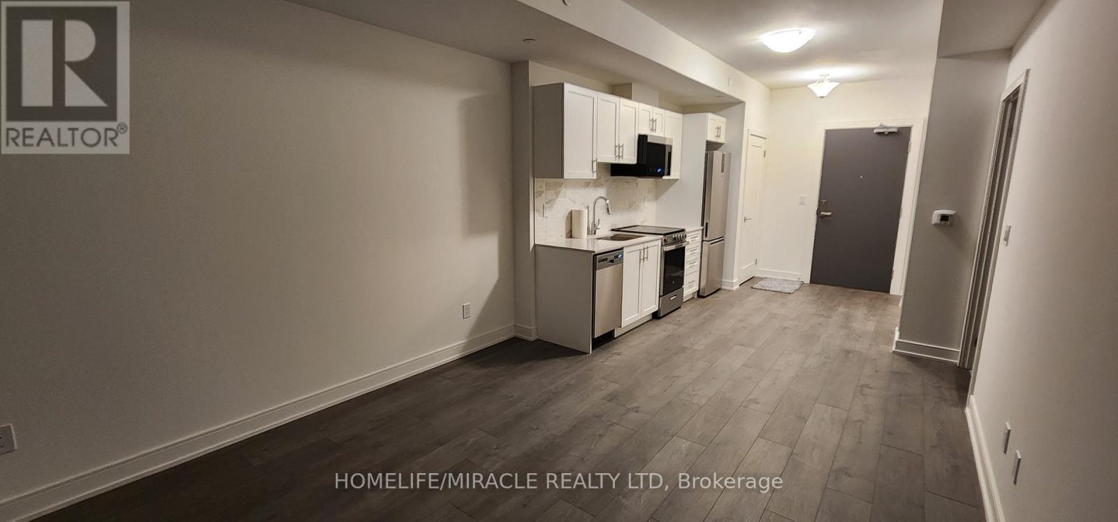 A1005 - 705 Davis Drive, Newmarket, Ontario  L3Y 0J1 - Photo 9 - N12703718