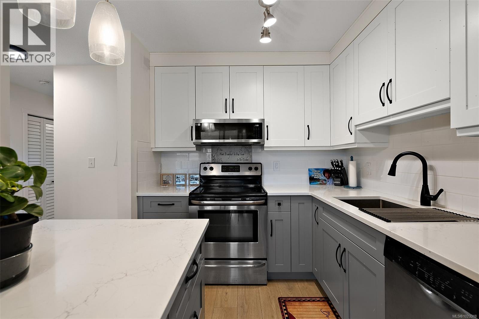 213 1991 Kaltasin Rd, Sooke, British Columbia  V9Z 0B5 - Photo 6 - 1023318