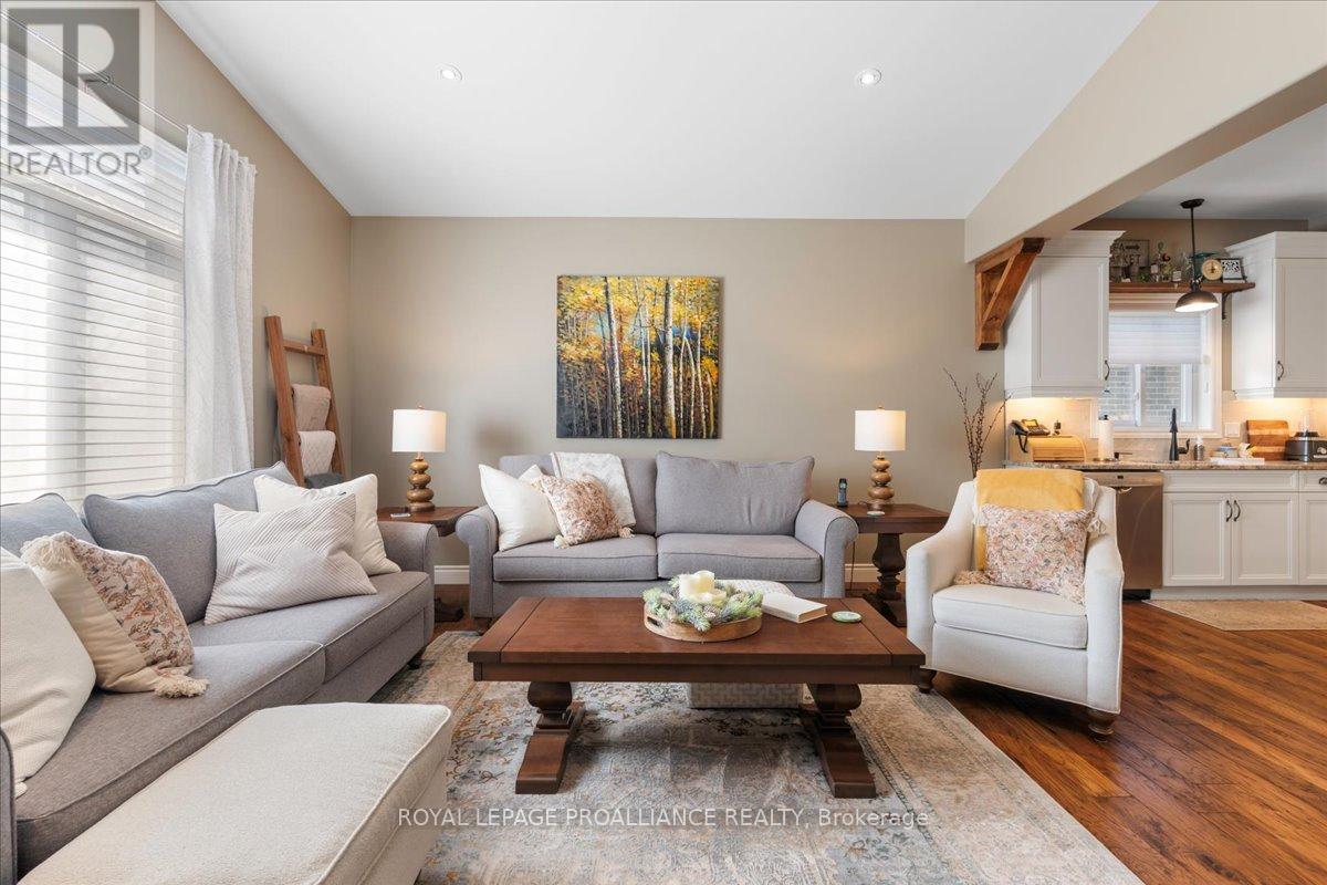 4 Trinity Court, Belleville, Ontario  K8N 0E7 - Photo 11 - X12694702