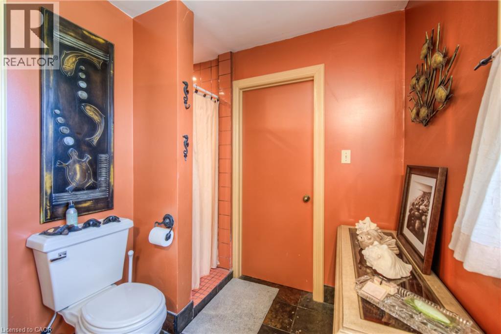 7 Squire Court, Waterloo, Ontario  N2J 4G8 - Photo 21 - 40798492