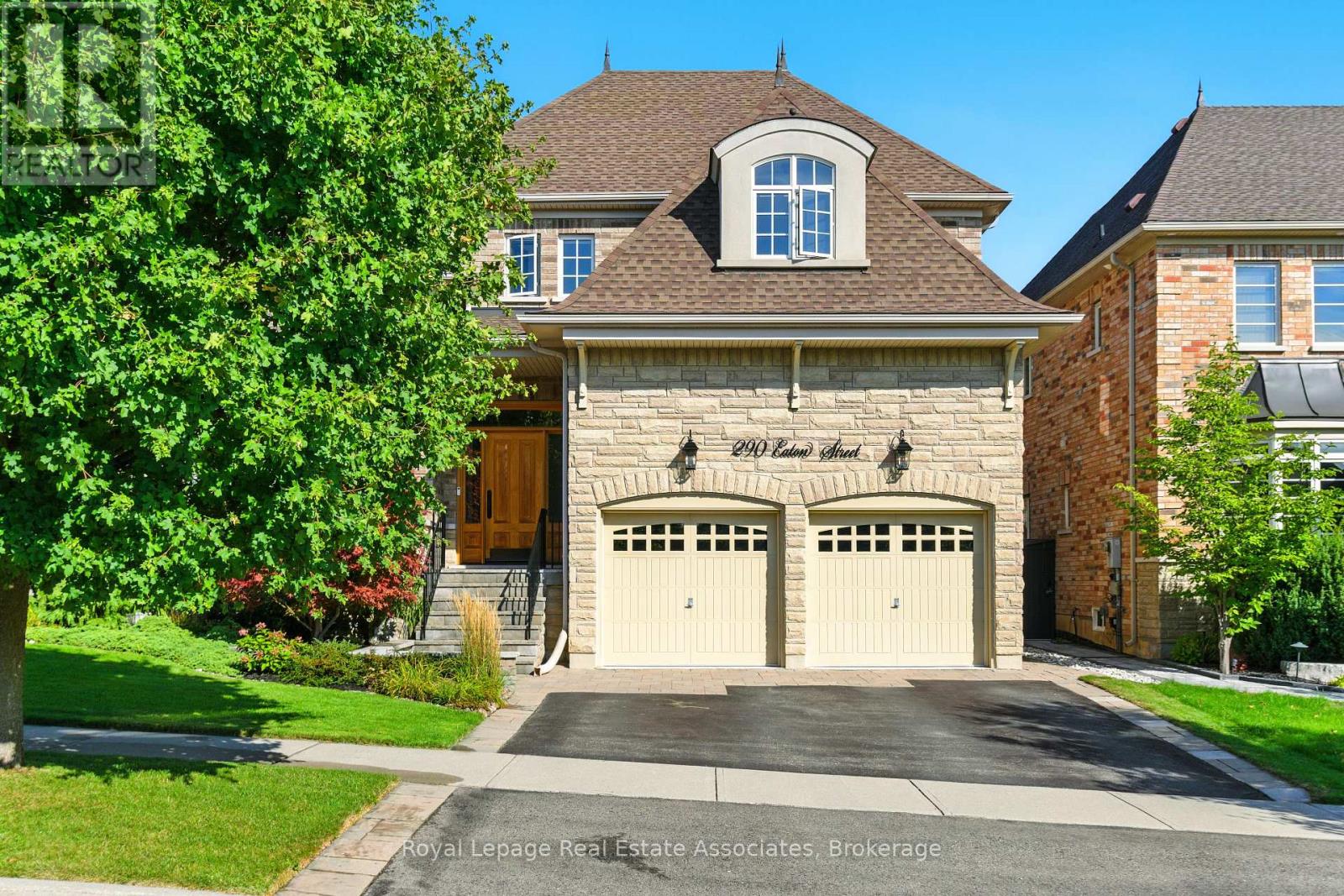 290 Eaton Street, Halton Hills, Ontario  L7G 6N8 - Photo 2 - W12711430