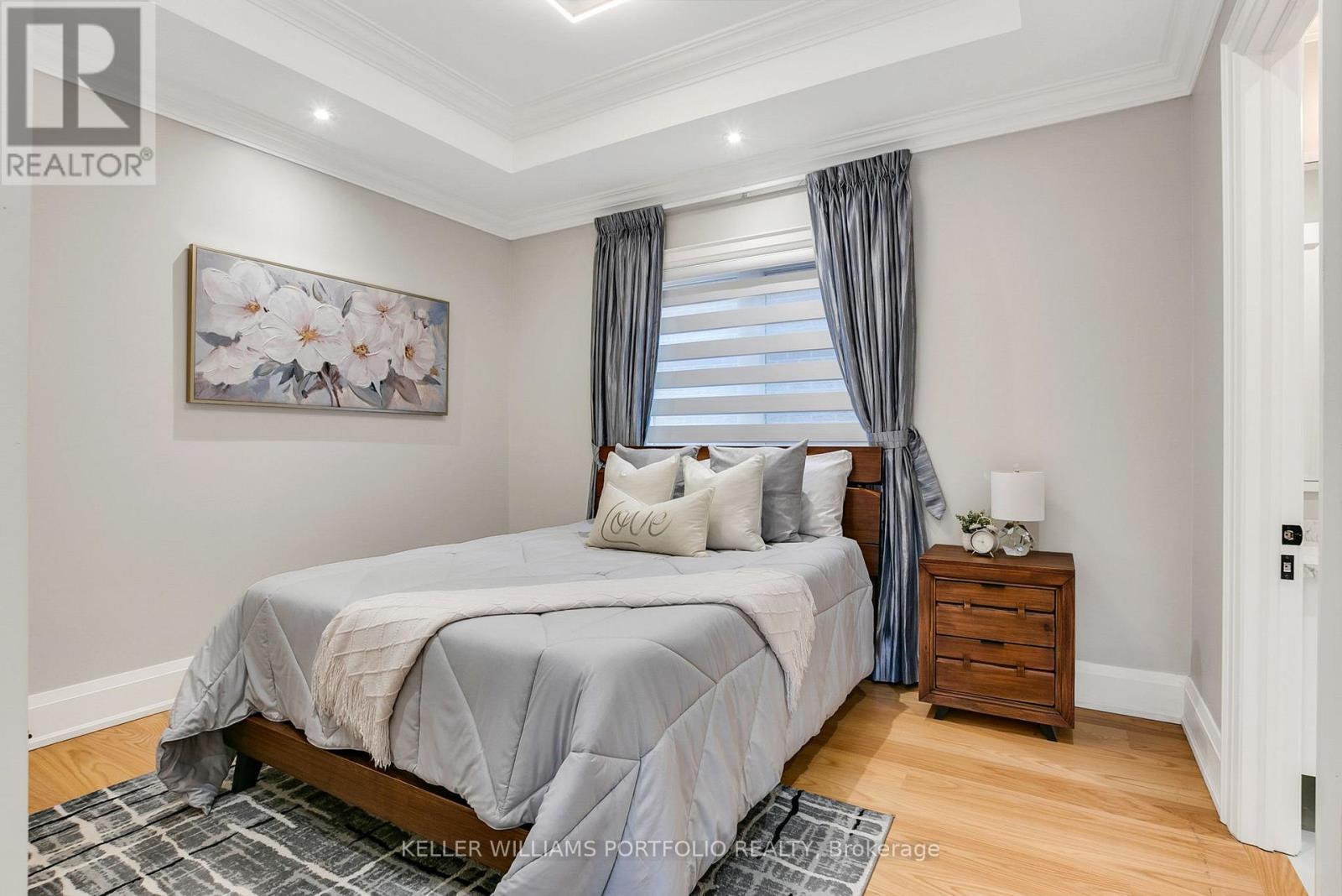 1 Oregon Trail, Toronto, Ontario  M9B 1P4 - Photo 24 - W12711442