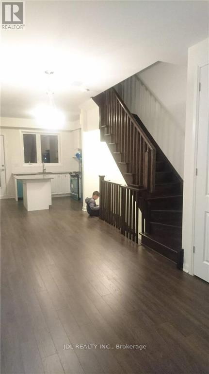 30 Sarah Jackson Crescent, Toronto, Ontario  M3K 0B6 - Photo 3 - W12711450