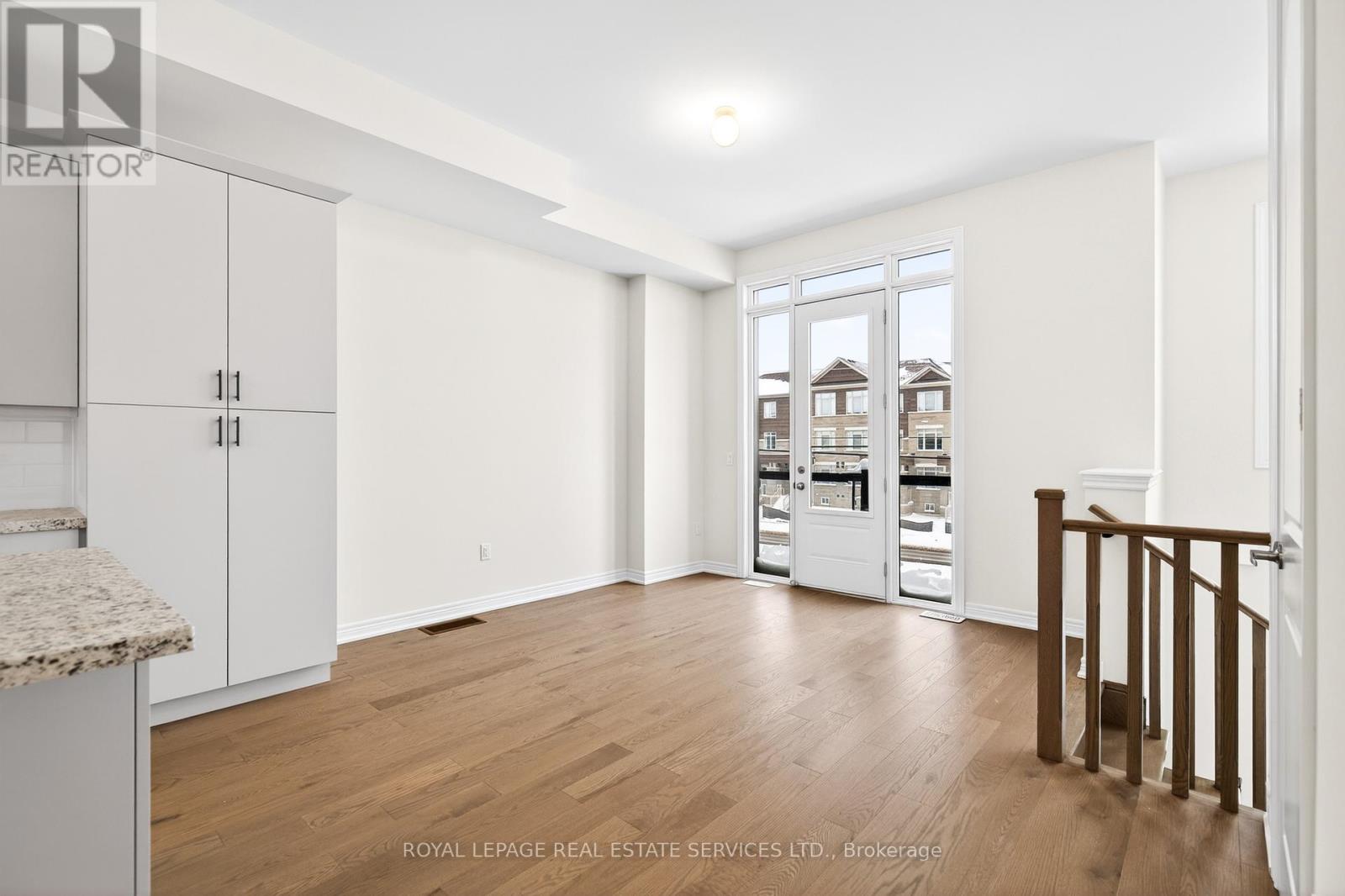 Unit 1 - 3205 Sixth Line, Oakville, Ontario  L6H 0V8 - Photo 5 - W12711470