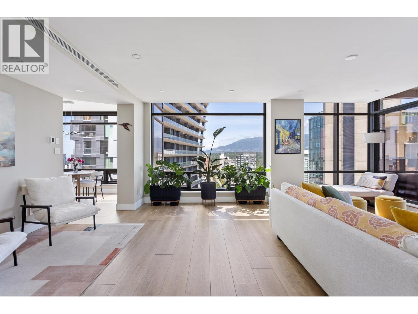 15c 1500 Alberni Street, Vancouver, British Columbia  V6G 3C9 - Photo 1 - R3080610