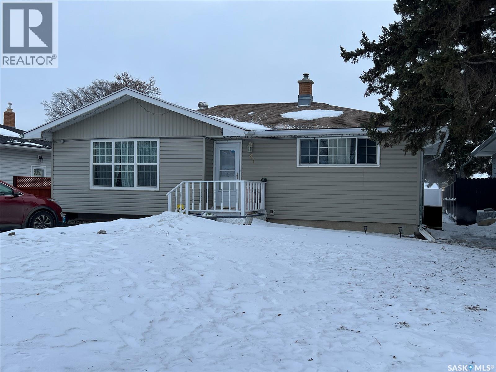 87 Merlin Crescent, Regina, Saskatchewan  S4R 3E3 - Photo 1 - SK027082