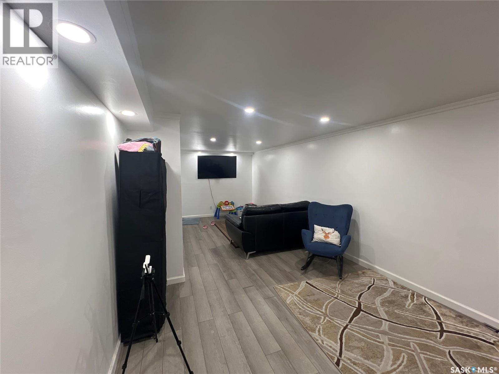 87 Merlin Crescent, Regina, Saskatchewan  S4R 3E3 - Photo 14 - SK027082