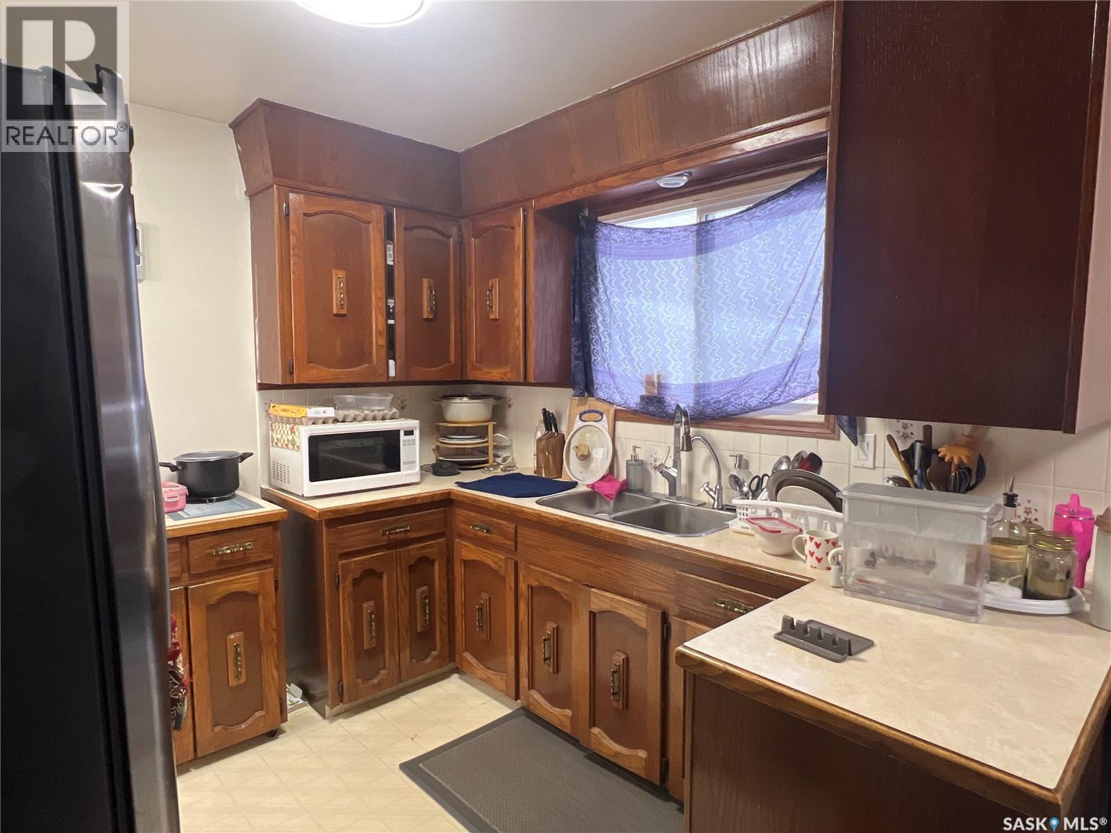 87 Merlin Crescent, Regina, Saskatchewan  S4R 3E3 - Photo 6 - SK027082