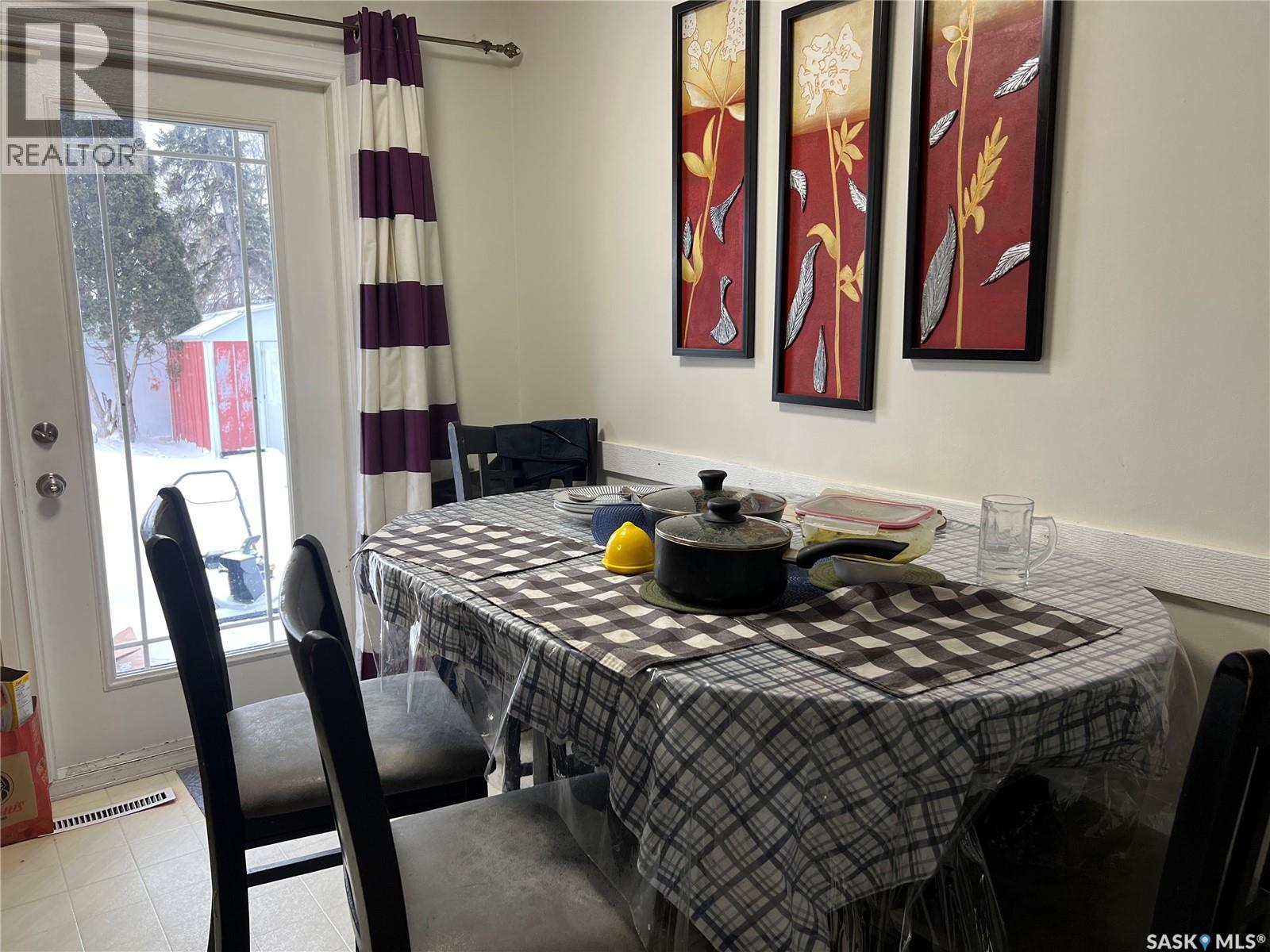 87 Merlin Crescent, Regina, Saskatchewan  S4R 3E3 - Photo 8 - SK027082