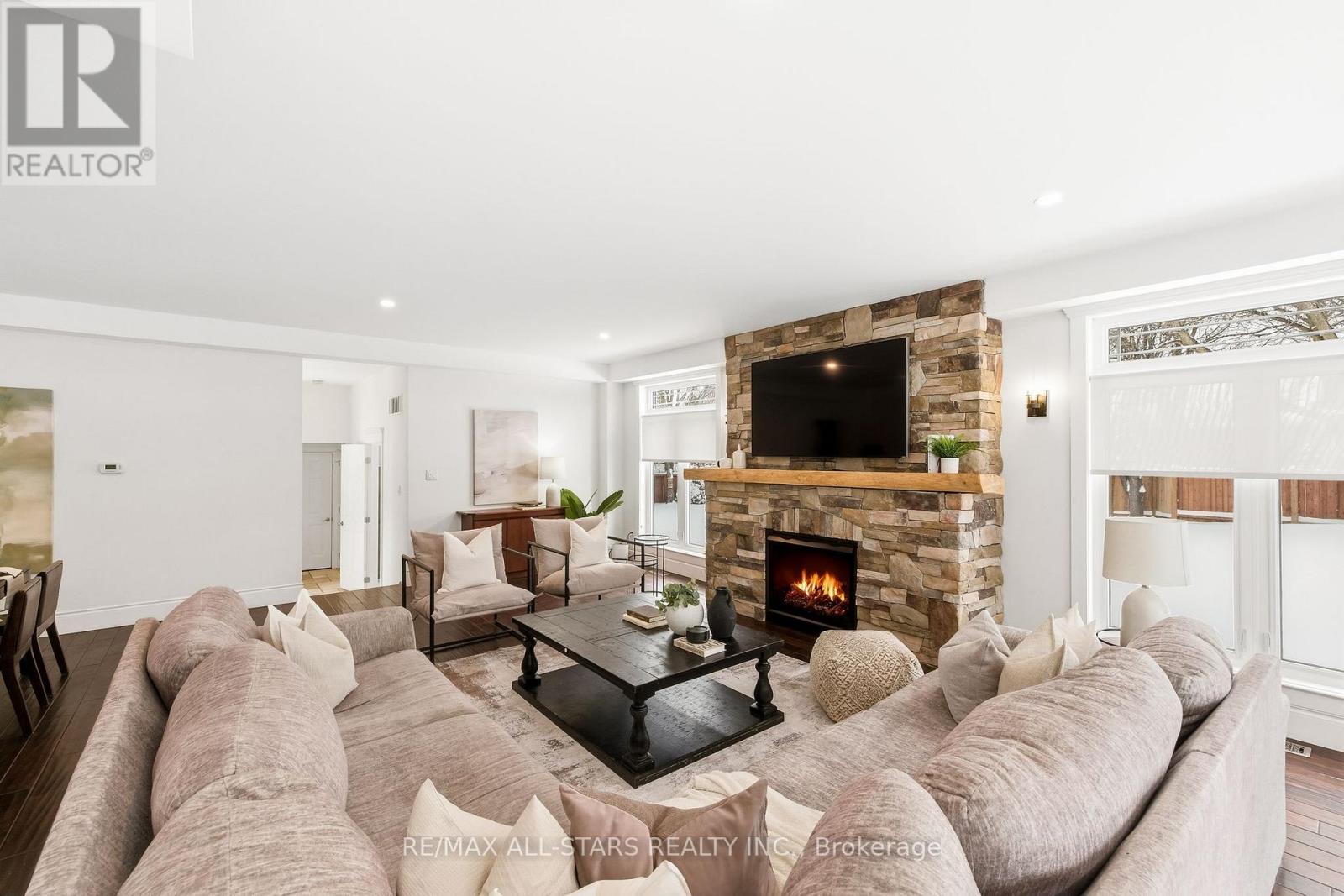 15 Isabella Street, Scugog, Ontario  L0C 1G0 - Photo 11 - E12711564