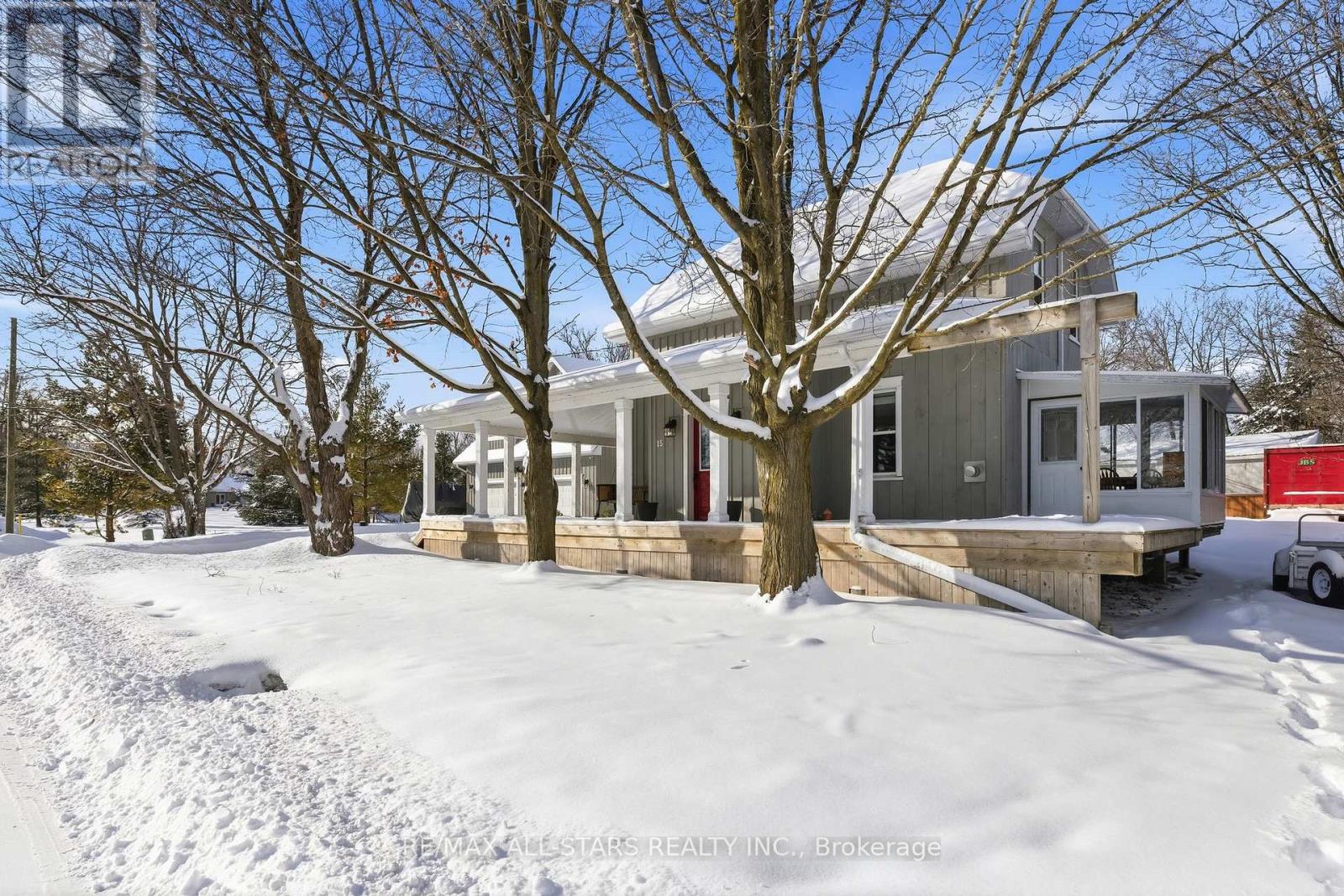 15 Isabella Street, Scugog, Ontario  L0C 1G0 - Photo 4 - E12711564