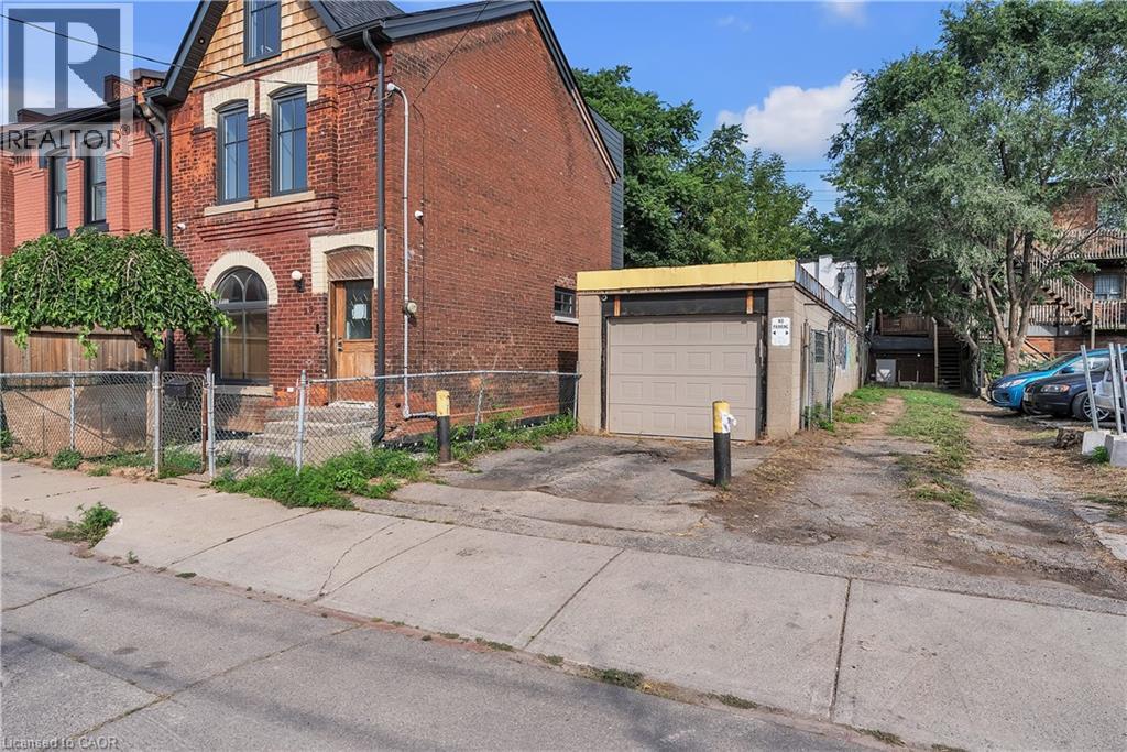 237 James Street N, Hamilton, Ontario  L8R 2L2 - Photo 28 - 40796237