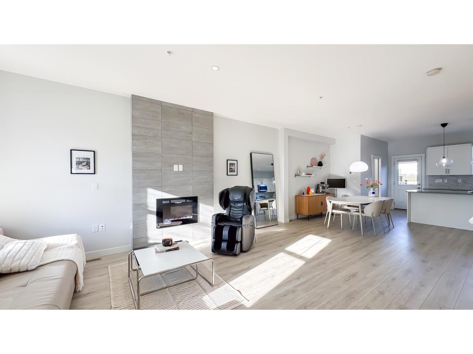 20185 83 Avenue, Langley, British Columbia  V2Y 4L1 - Photo 5 - R3080978