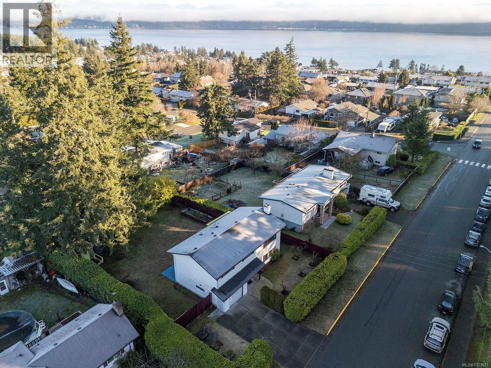 436 Pinecrest Rd, Campbell River, British Columbia  V9W 3P1 - Photo 31 - 1023671