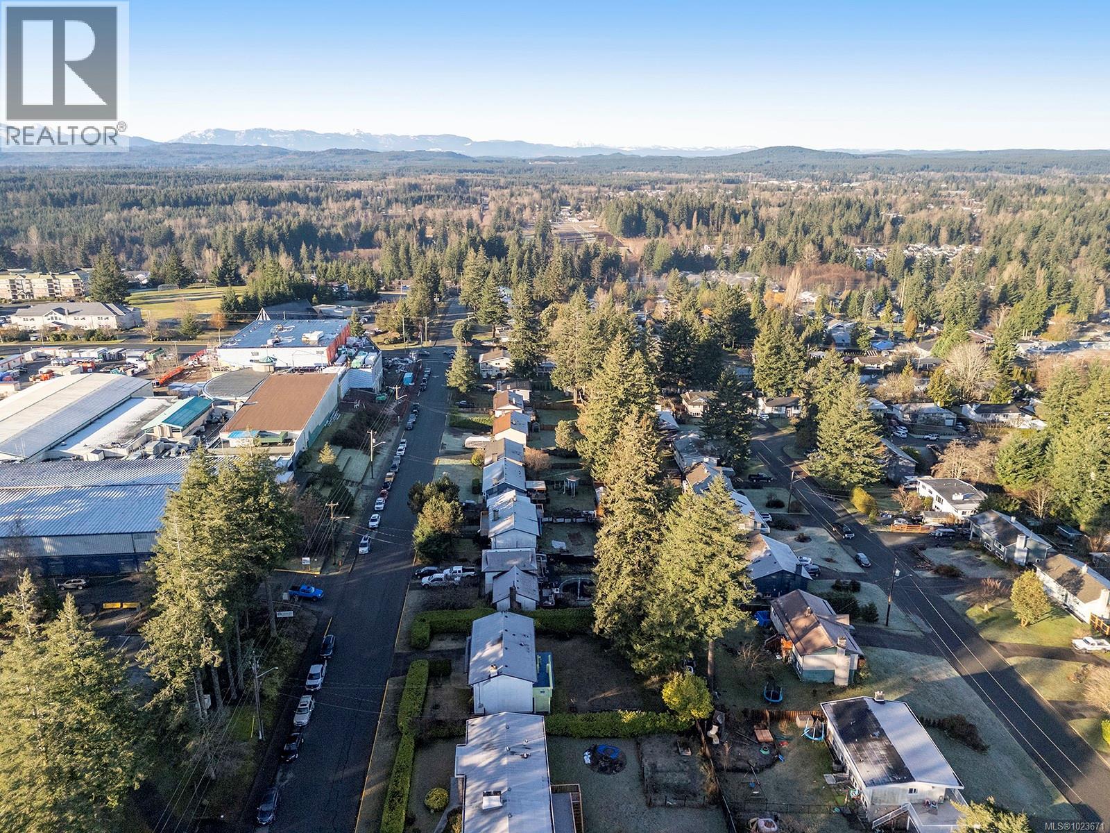 436 Pinecrest Rd, Campbell River, British Columbia  V9W 3P1 - Photo 36 - 1023671