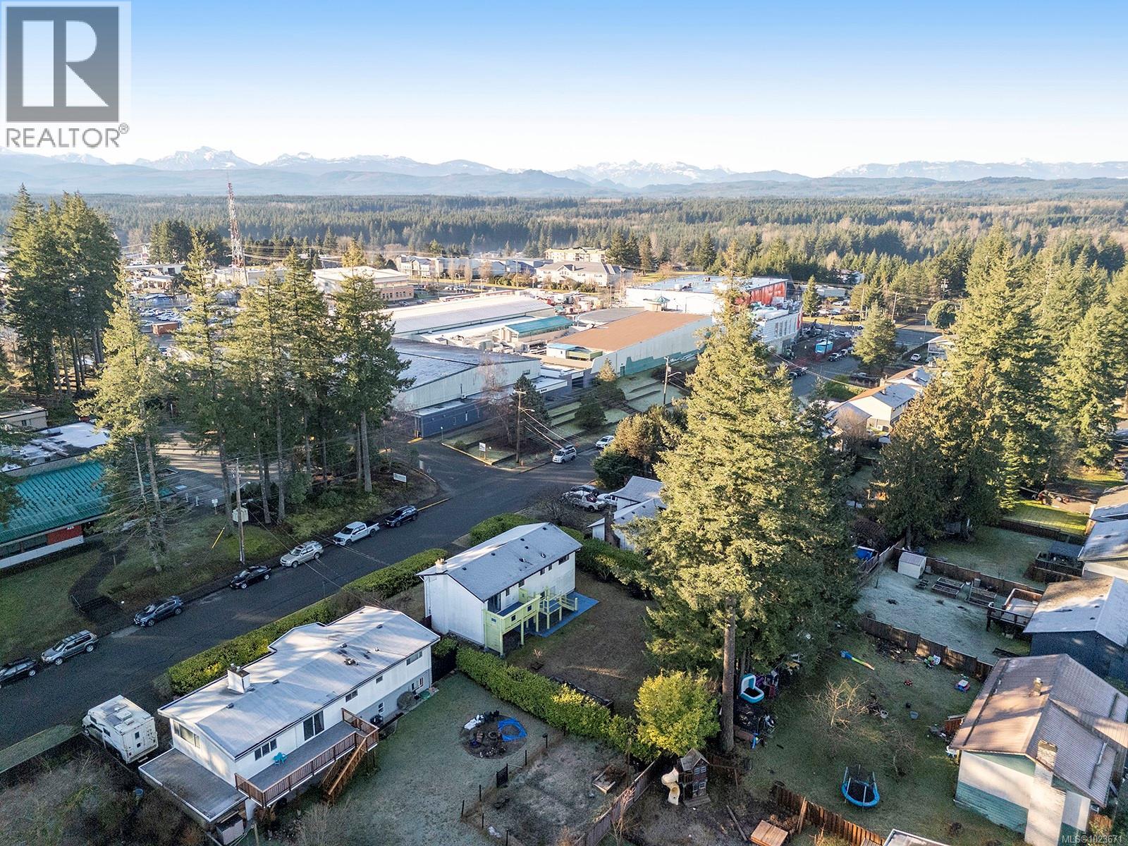 436 Pinecrest Rd, Campbell River, British Columbia  V9W 3P1 - Photo 37 - 1023671