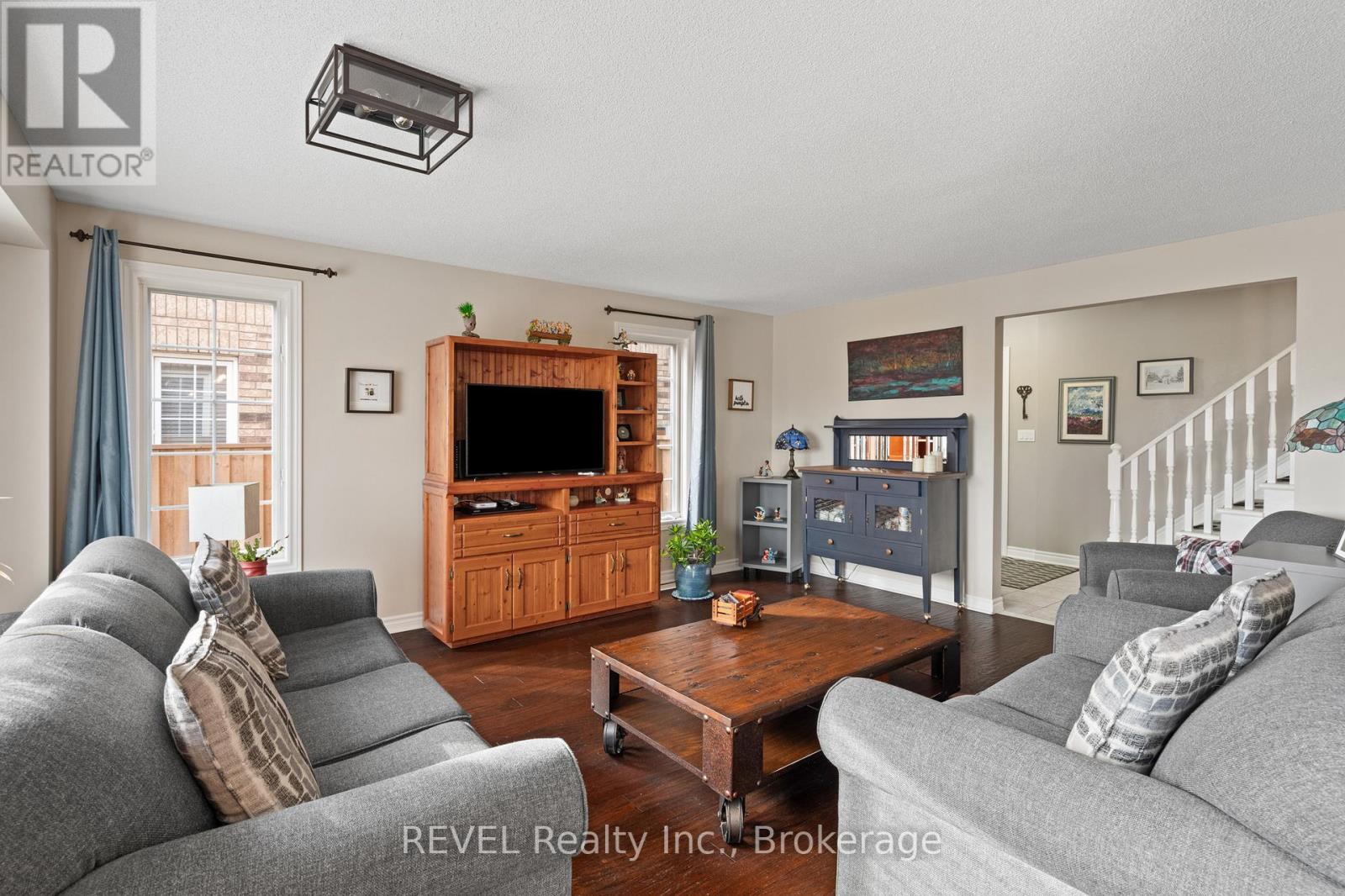 8a Brown Drive, St. Catharines (Rykert/vansickle), Ontario  L2S 3Z4 - Photo 10 - X12711480