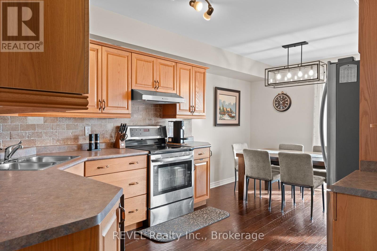 8a Brown Drive, St. Catharines (Rykert/vansickle), Ontario  L2S 3Z4 - Photo 13 - X12711480