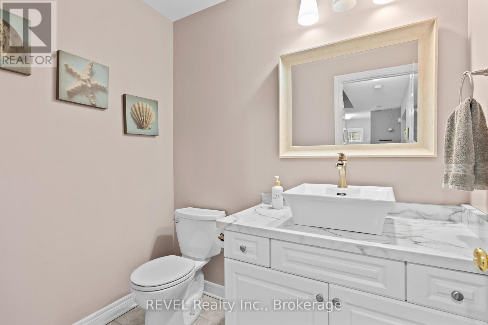 8a Brown Drive, St. Catharines (Rykert/vansickle), Ontario  L2S 3Z4 - Photo 14 - X12711480