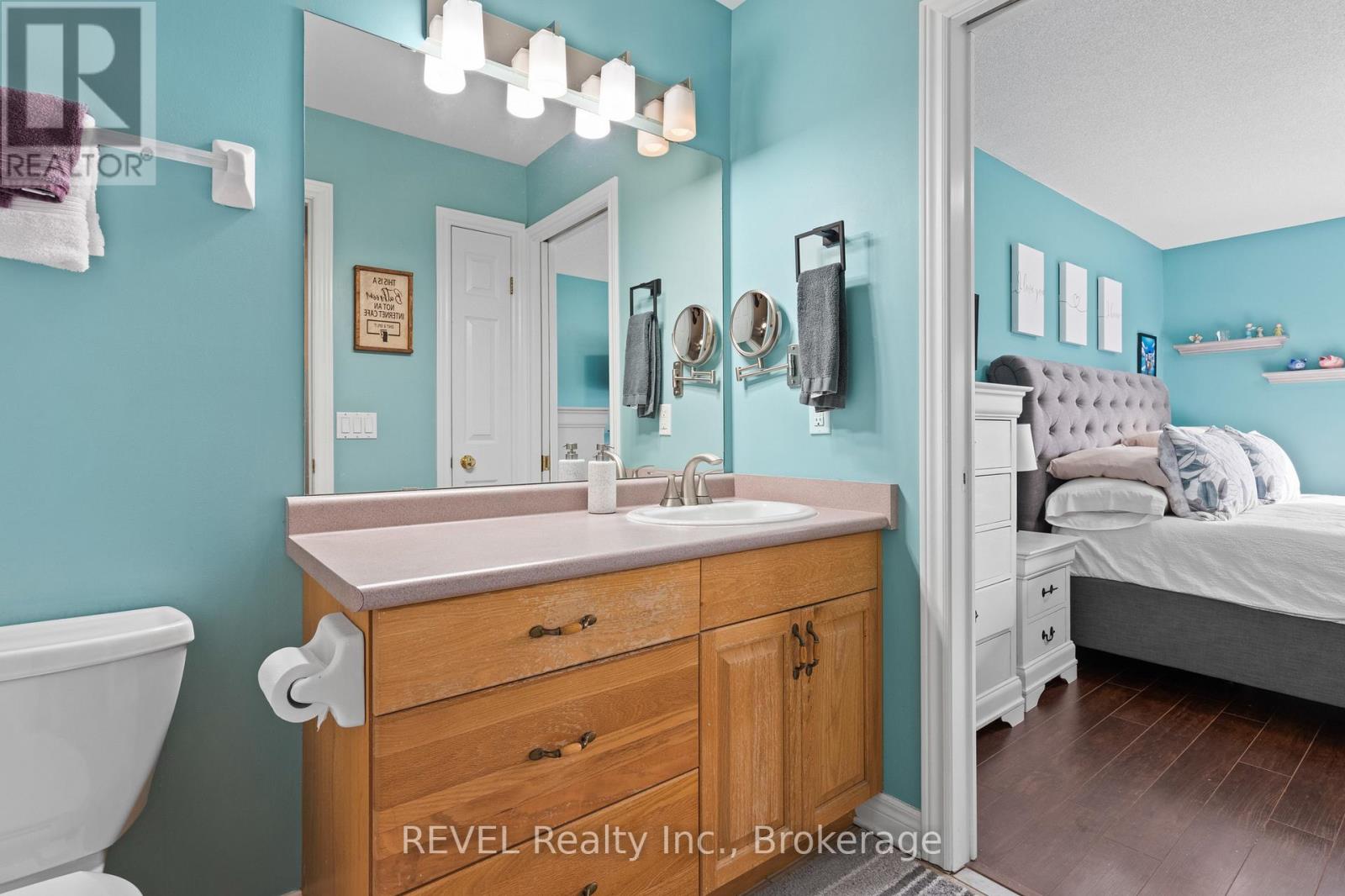 8a Brown Drive, St. Catharines (Rykert/vansickle), Ontario  L2S 3Z4 - Photo 18 - X12711480