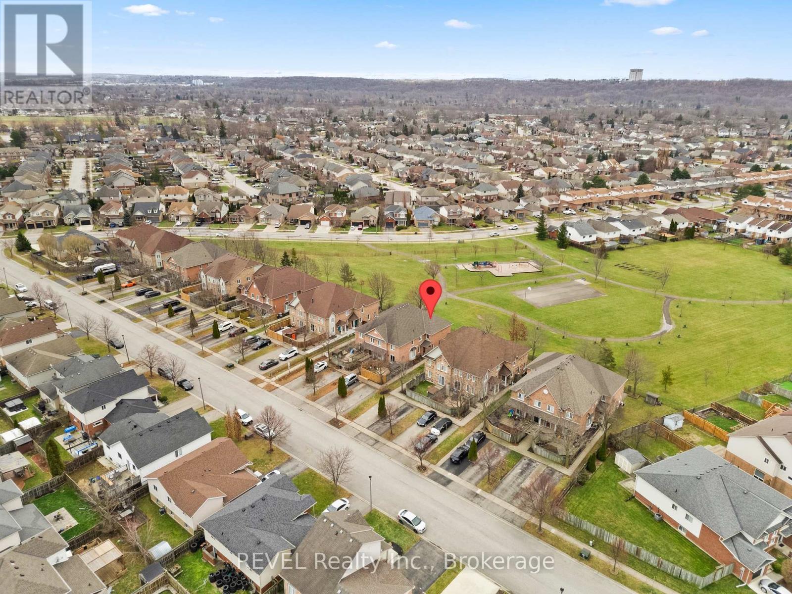 8a Brown Drive, St. Catharines (Rykert/vansickle), Ontario  L2S 3Z4 - Photo 43 - X12711480