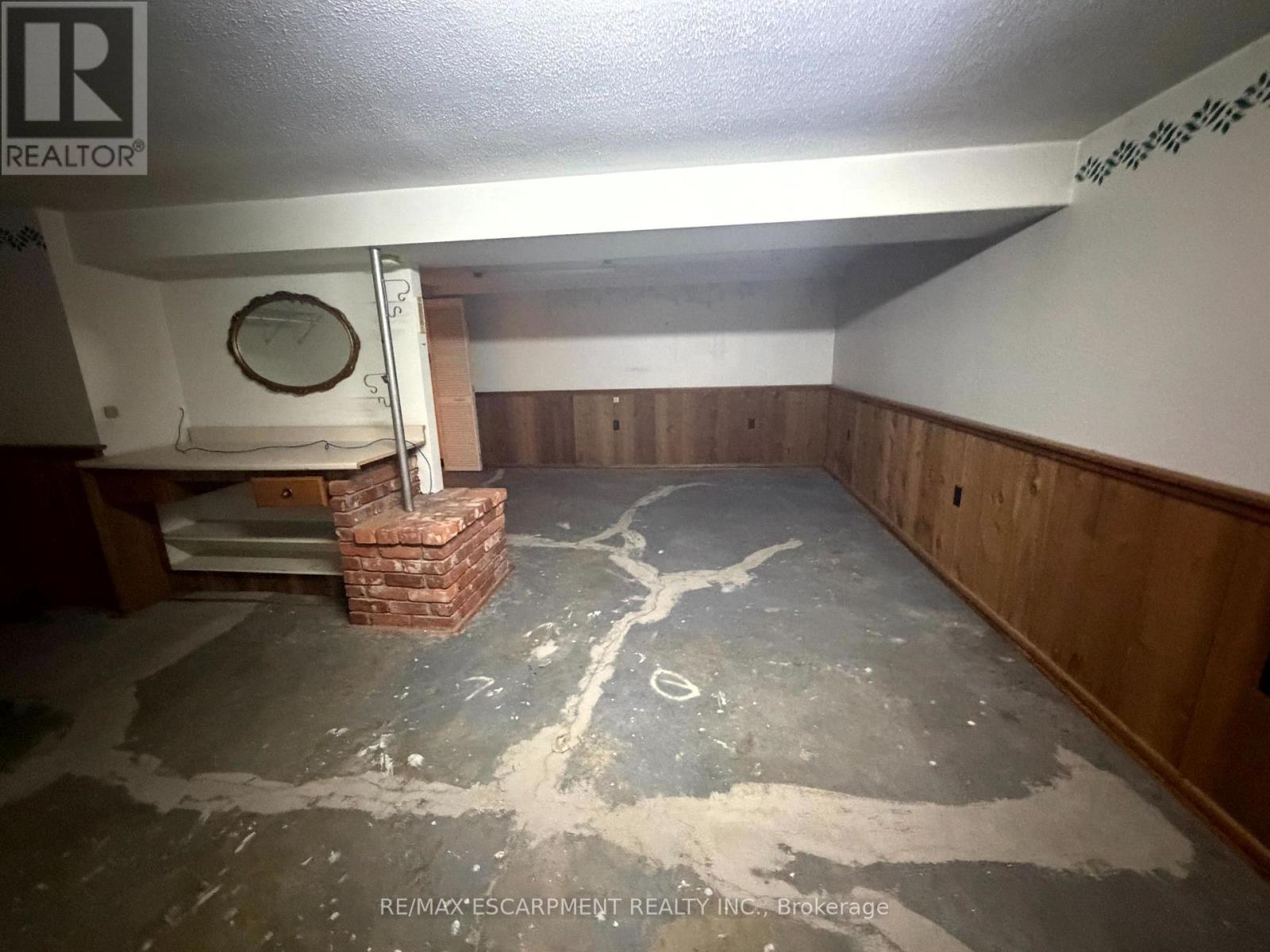 92 Gary Avenue, Hamilton, Ontario  L8S 1Y5 - Photo 24 - X12710528