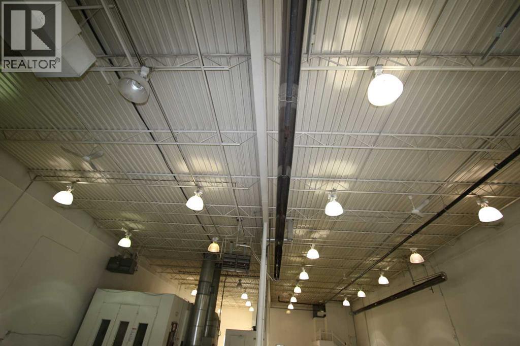 Bays 4-5, 7419 50 Avenue, Red Deer, Alberta  T4P 1M5 - Photo 16 - A2191126