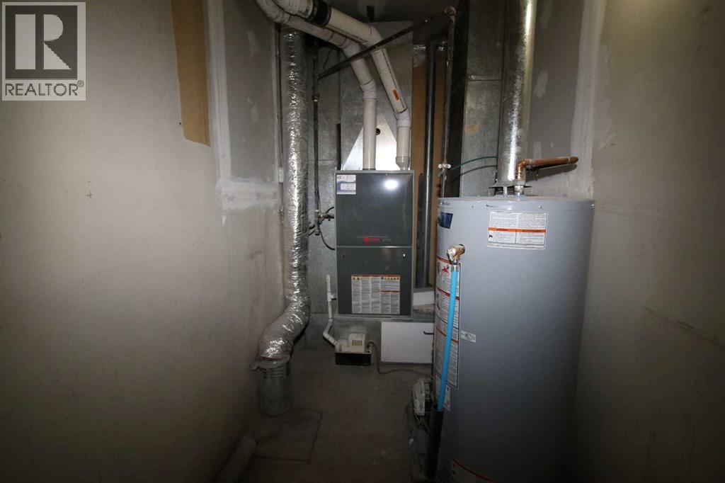 Bays 4-5, 7419 50 Avenue, Red Deer, Alberta  T4P 1M5 - Photo 23 - A2191126