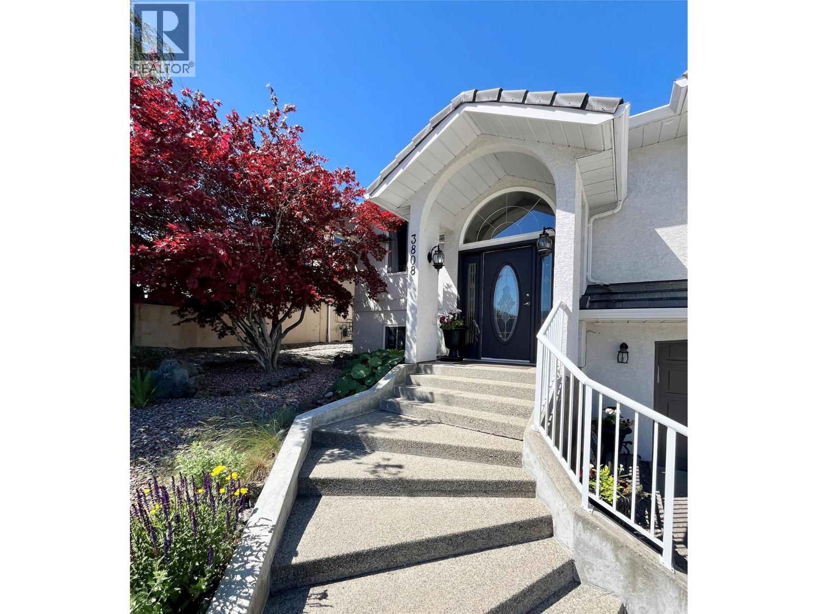 3808 Sawgrass Drive, Osoyoos, British Columbia  V0H 1V4 - Photo 2 - 10336612