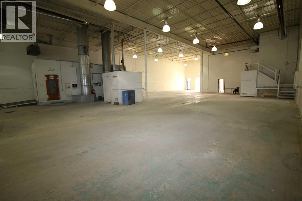 Bays 4-5, 7419 50 Avenue, Red Deer, Alberta  T4P 1M5 - Photo 10 - A2191126