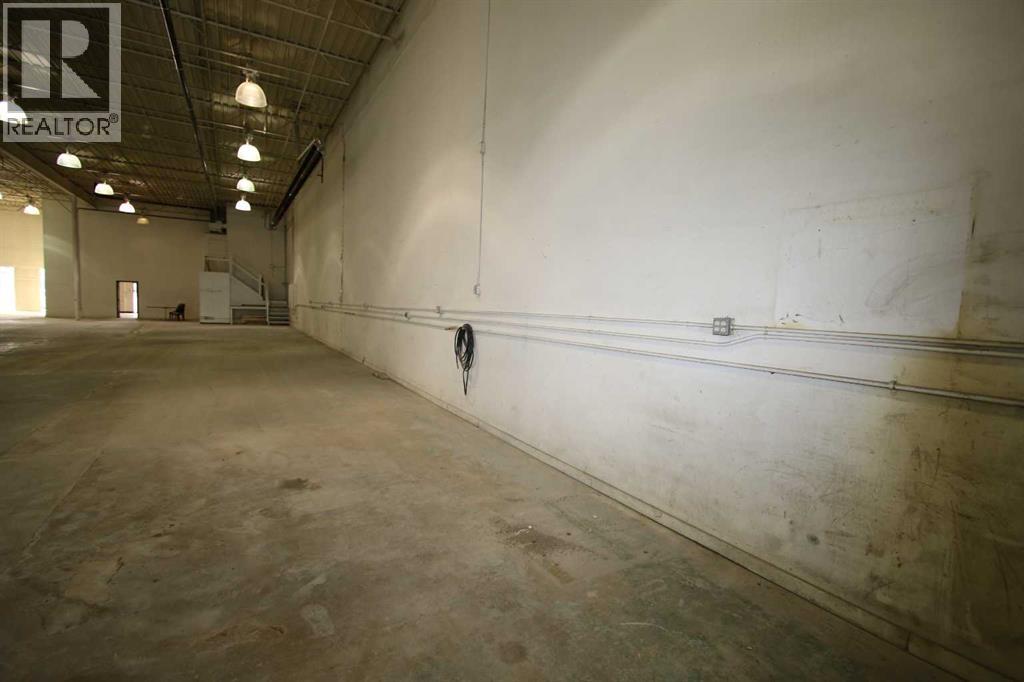 Bays 4-5, 7419 50 Avenue, Red Deer, Alberta  T4P 1M5 - Photo 13 - A2191126