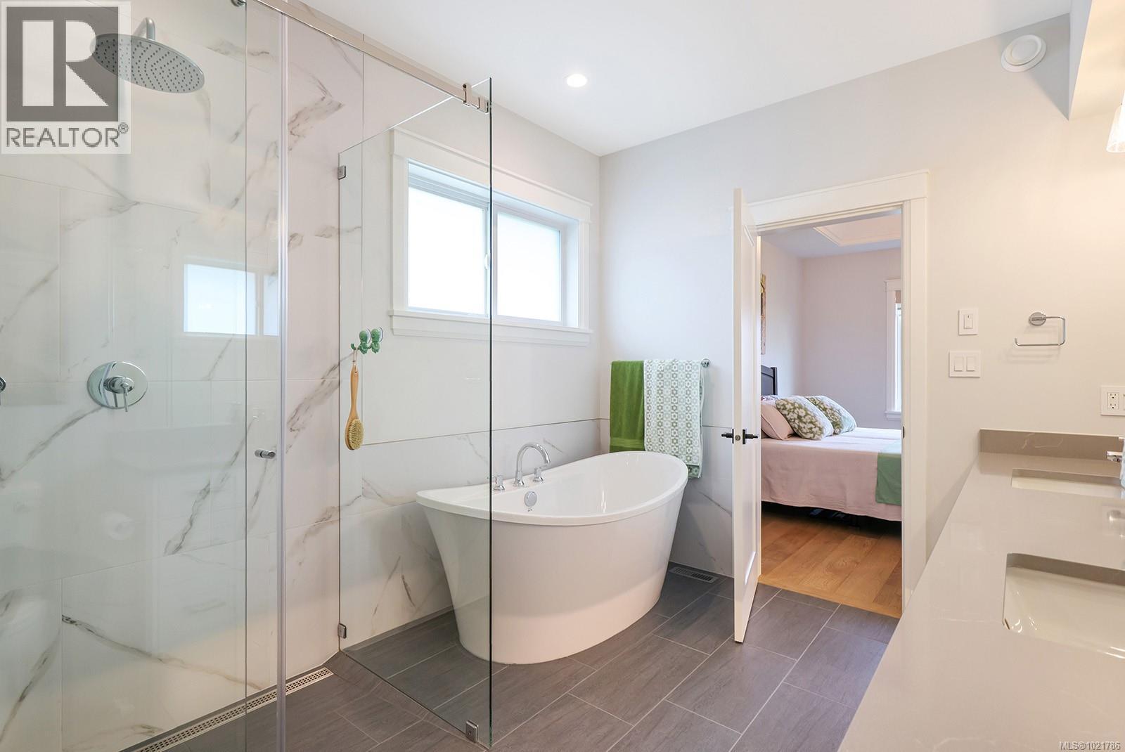 115 1444 Crown Isle Dr, Courtenay, British Columbia V9N 0B8 - Photo 22 - 1021786