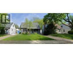 92 GARY Avenue, Hamilton, Ontario