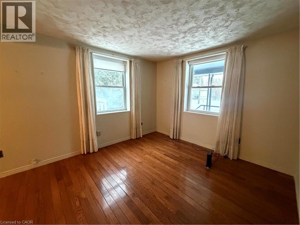 92 Gary Avenue, Hamilton, Ontario  L8S 1Y5 - Photo 8 - 40795225