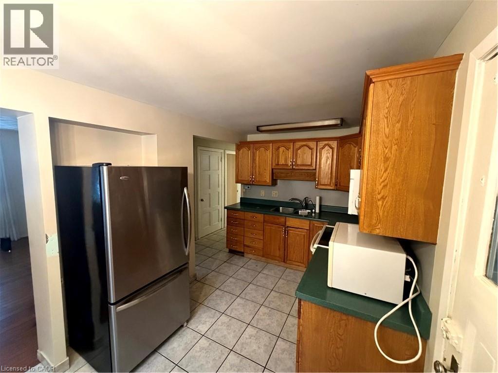 92 Gary Avenue, Hamilton, Ontario  L8S 1Y5 - Photo 6 - 40795225