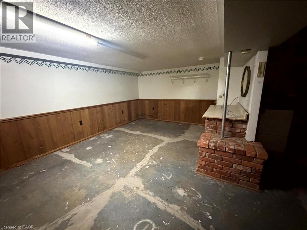 92 Gary Avenue, Hamilton, Ontario  L8S 1Y5 - Photo 21 - 40795225