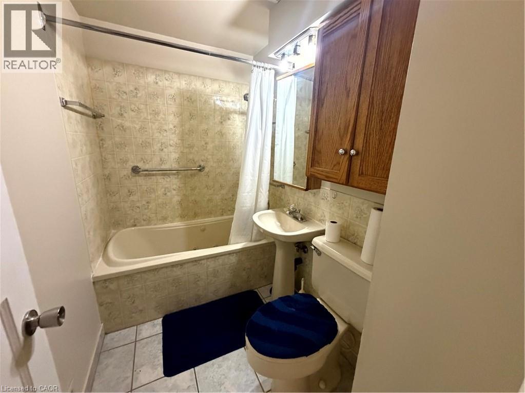 92 Gary Avenue, Hamilton, Ontario  L8S 1Y5 - Photo 15 - 40795225