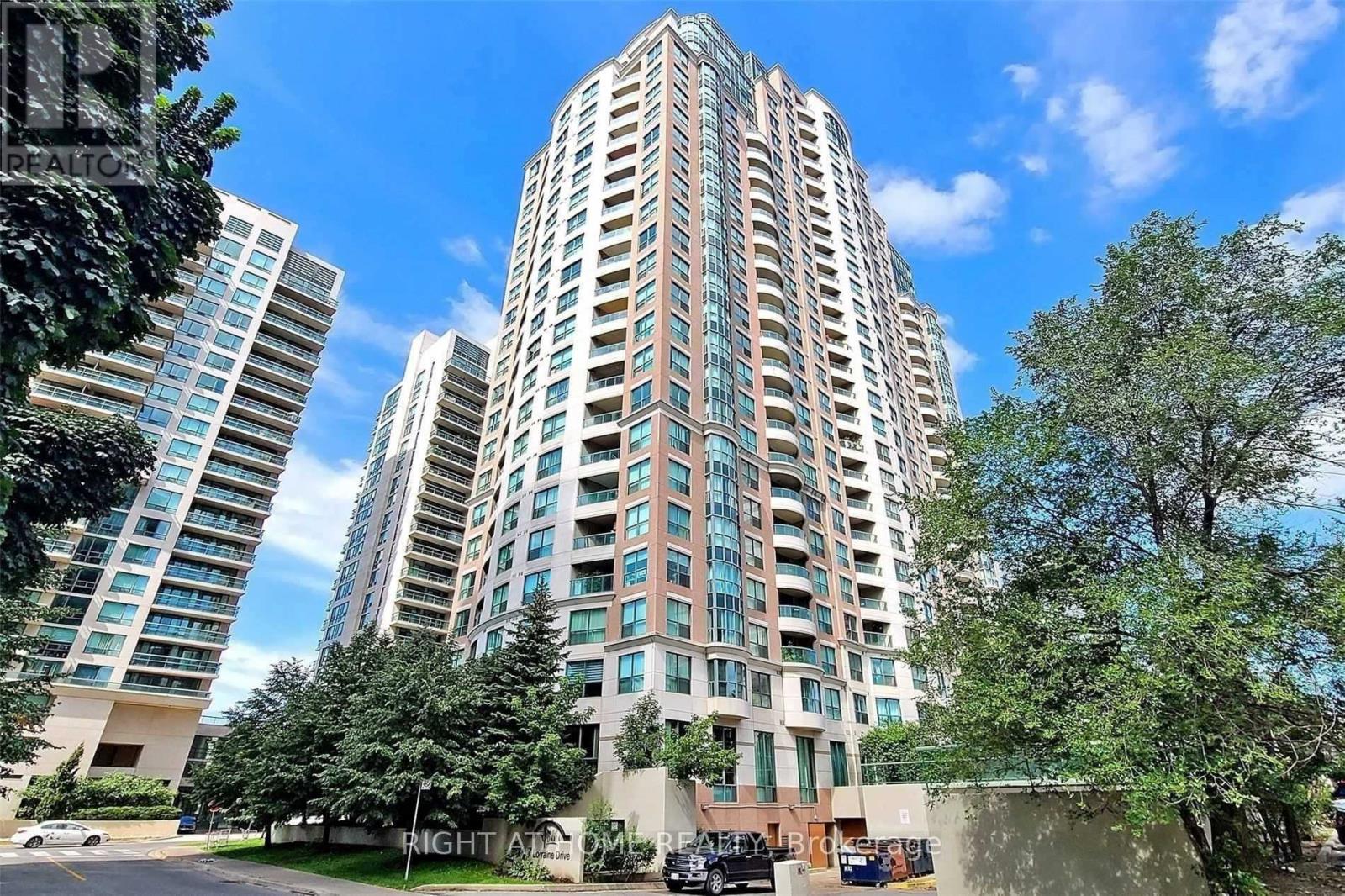 1601 - 7 LORRAINE DRIVE, Toronto, Ontario