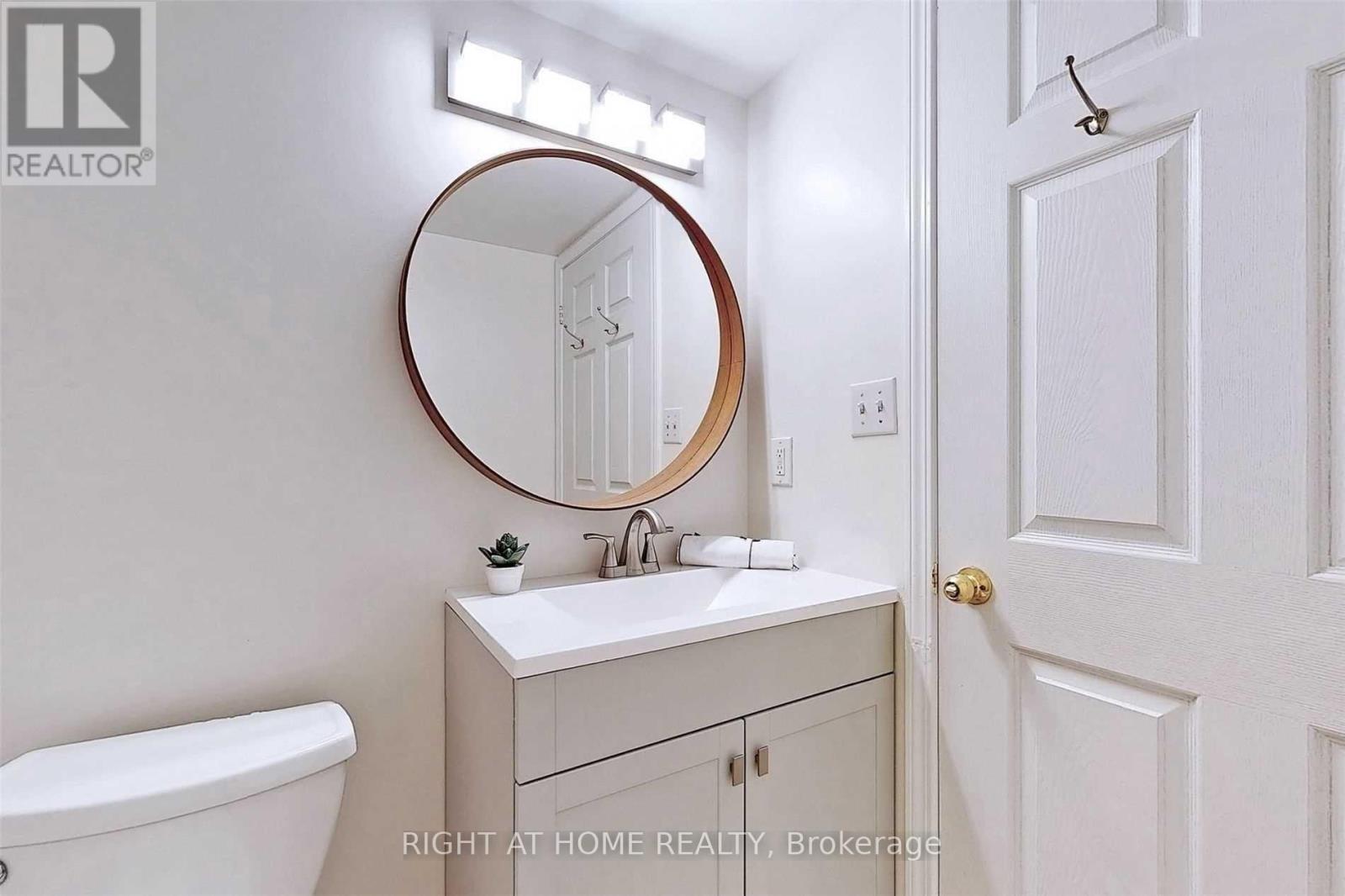 1601 - 7 Lorraine Drive, Toronto, Ontario  M2N 7H2 - Photo 29 - C12711558