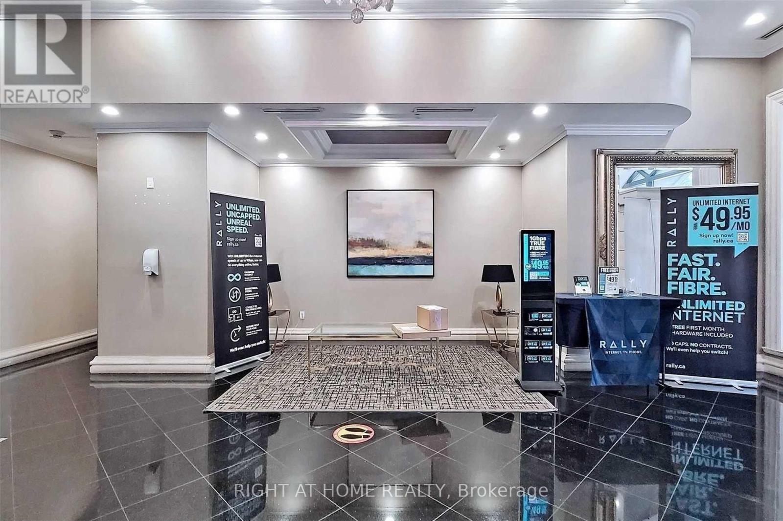 1601 - 7 Lorraine Drive, Toronto, Ontario  M2N 7H2 - Photo 3 - C12711558