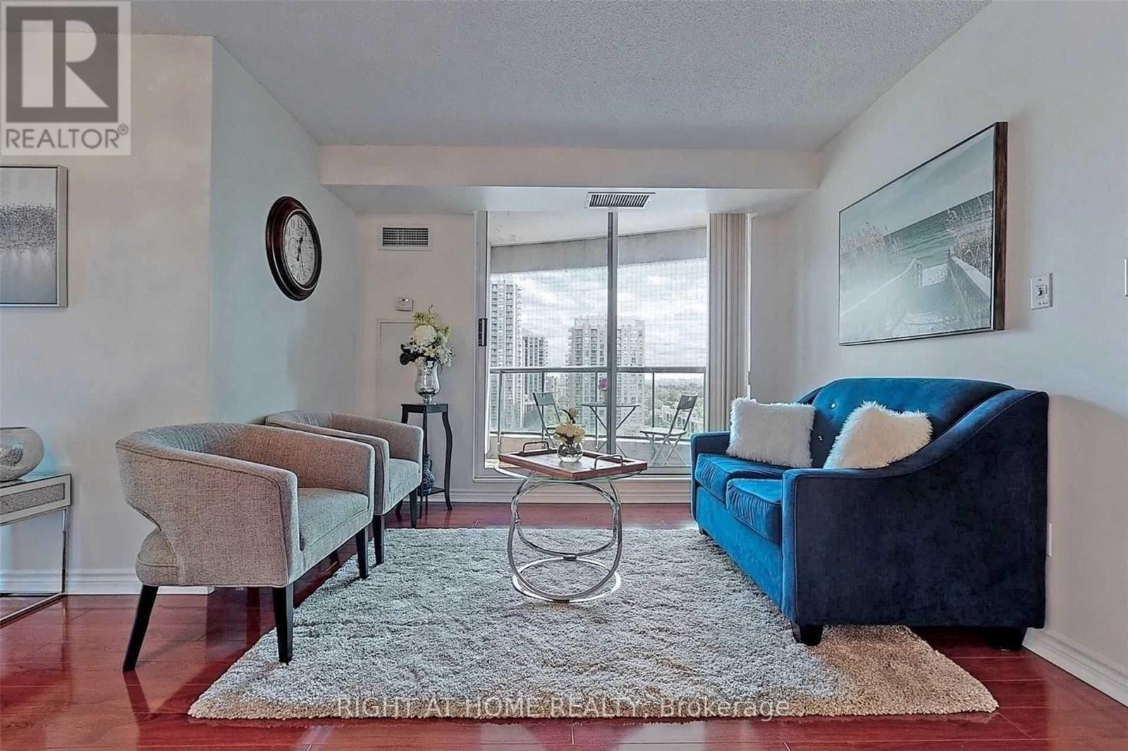 1601 - 7 Lorraine Drive, Toronto, Ontario  M2N 7H2 - Photo 5 - C12711558